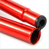 Articulation robuste d'une canne de marche rouge en aluminium.