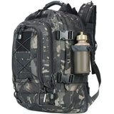 Sac à dos tactique camouflage avec porte-gourde et sangles de compression, idéal pour les activités en plein air