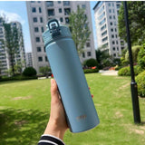 Gourde thermos isotherme bleue TYESO avec bouchon sécurisé et paille