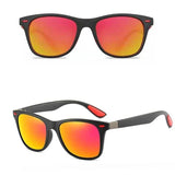 Lunettes de soleil polarisées noires avec verres miroir rouges