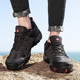 Chaussures de randonnée en cuir suédé pour homme, couleur noire, parfaites pour le trekking et la marche