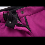 Fermeture éclair et bouton du pantalon de randonnée pour femme, détail de qualité