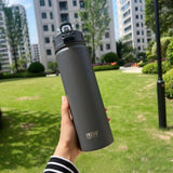 Gourde thermos isotherme grise TYESO avec couvercle hermétique et paille