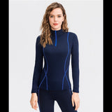Haut thermique bleu foncé avec coutures bleues, sous-vêtements d'hiver pour femmes, vue de face