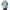 Homme portant une veste de randonnée imperméable bleu clair, confortable et légère