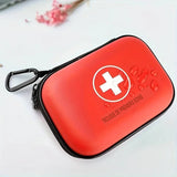 Trousse de premiers secours rouge avec surface imperméable, parfaite pour les situations d'urgence en extérieur