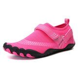 Chaussure aquatique rose avec semelle antidérapante et bande ajustable