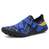 Chaussure aquatique bleue avec détails jaunes, design moderne et semelle résistante