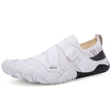 Chaussure aquatique blanche avec design respirant et semelle antidérapante