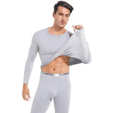 Sous-vêtements thermiques pour hommes en gris clair non polaire, vue de face et de côté, confortables et élégants